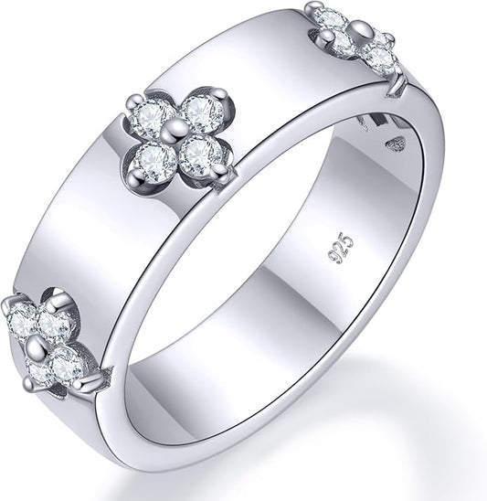Premium Emerald&Moissanite Clover Rings for Lucky Women|Moissanite D Color VVS1 Clarity 3EX Cut|925 Sterling Silver 14K Gold Plated Non Tarnish