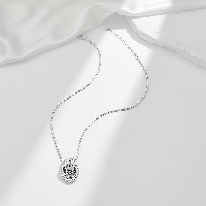 Gold Knot Pendant Necklace for Women Statement Gold Necklace 14K Gold Plated Knot Choker Trendy Jewelry