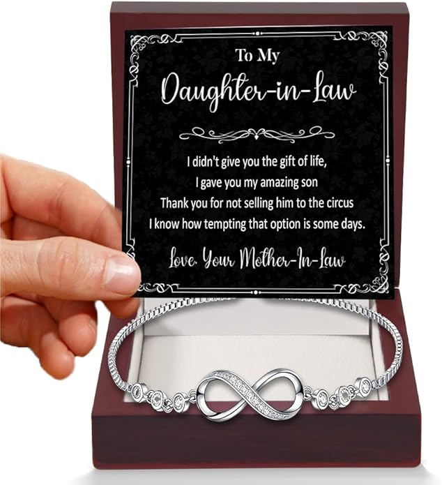 To My Beautiful Daughter In Law Bracelet From Mother-In-Law, Daughter In Law Birthday Gifts, Infinity Star Heart Bracelet For Her With Heartfelt Message Card & Elegant Box, Bonus Daughters Bracelets