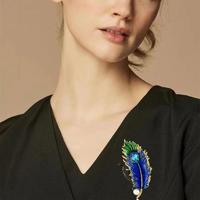 Rhinestone Feather Brooches for Women Men,Vintage Animal Peacock Pin Gold/Silver/Blue/ Crystal Diamond Lapel Pins Fashion Enamel Feather Leaf Brooch Elegant Dress Coat Pin Decor Wedding Christmas Birthday Jewelry