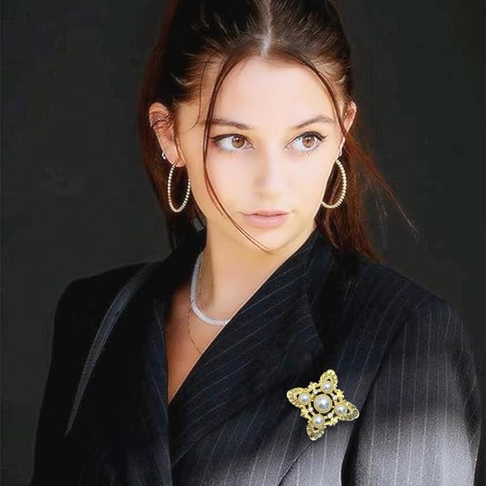 JKQBUX Versailles series Baroque elegant Brooches Pin for Women Men Girls Retro Court Pearl Corsage Pin delicate accessory
