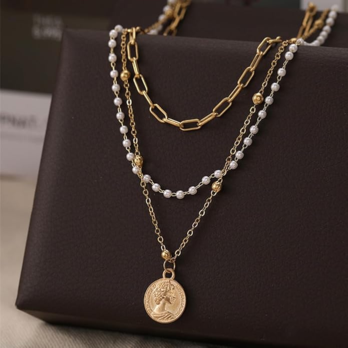Layered Round Pendant Necklace Gold Plated Dainty Multilayer Choker Layering for Women Necklaces Stylish Minimalist Pendants Simple Chain Stacked Necklace Jewelry Gifts