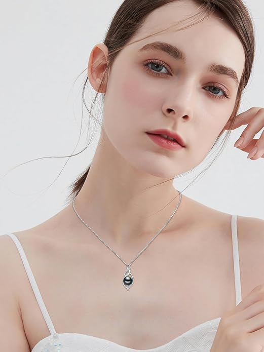 KANNSOAR Tahitian Black Pearl AAAA 18K Gold Plated Sterling Silver Pendant Necklace for Women Wife Mom Girlfriend Valentine Her Jewelry Gift for Anniversary Birthday Christmas