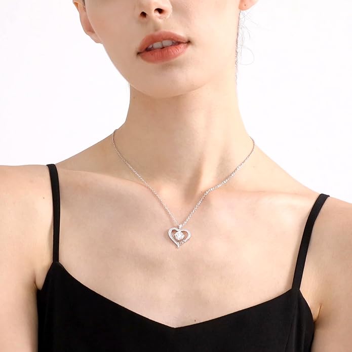 Moissanite Heart Necklaces for Women, Gifts for Wife, 1-3 Carat Moissanite 925 Sterling Silver Love Jewelry, Birthday Wedding Anniversary Christmas Engagements Gifts for Wife Women Her Girlfriend Mom