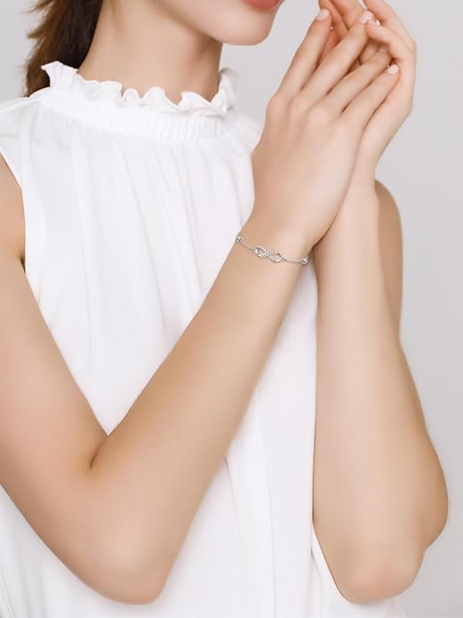 Dorunmo Infinity Bracelet Mom Bracelet 925 Sterling Silver 14K Gold Plated Infinity Heart Anklet for Women Christmas Jewelry Gifts for Wife Mom Daughter
