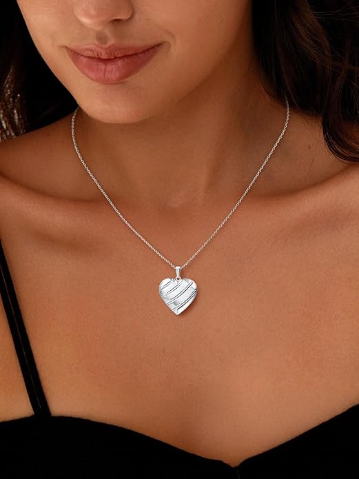 U7 Women Locket Necklace Platinum 14K Gold Photo Lockets that Hold Picture,Chain 20 Inch Personalized Gift Custom Love Heart Image Necklaces