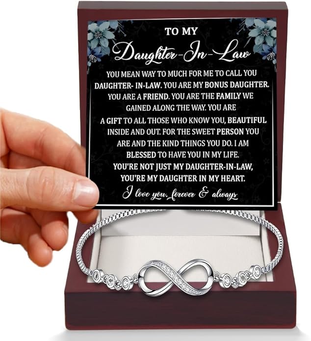 To My Beautiful Daughter In Law Bracelet From Mother-In-Law, Daughter In Law Birthday Gifts, Infinity Star Heart Bracelet For Her With Heartfelt Message Card & Elegant Box, Bonus Daughters Bracelets