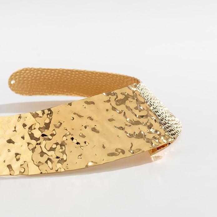 Gold Collar Necklace for Women Trendy African Jewelry Minimalist Statement Choker Metal Jewelry Gifts for Parties, Evenings, and Everyday Wear