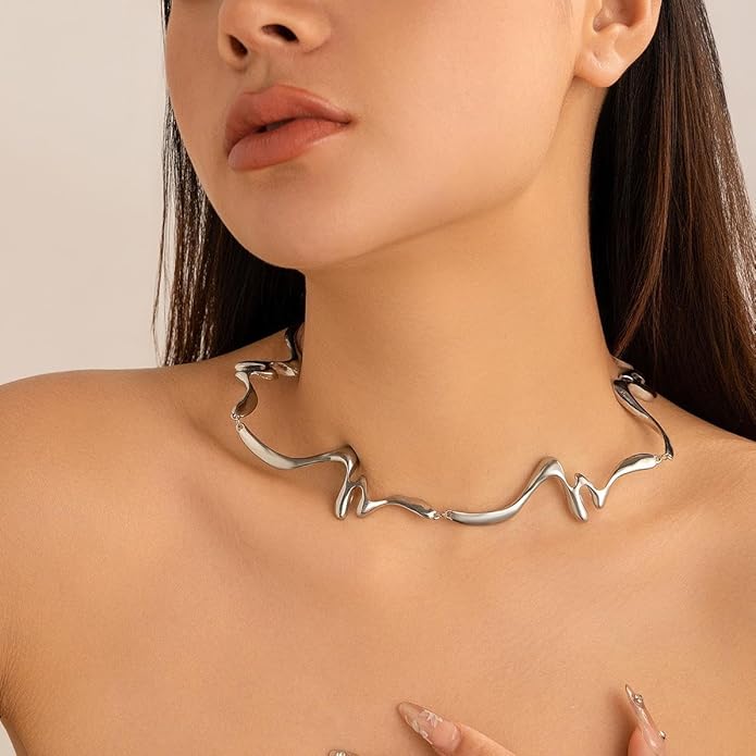 Gold Collar Necklace for Women Trendy African Jewelry Minimalist Statement Choker Metal Jewelry Gifts for Parties, Evenings, and Everyday Wear