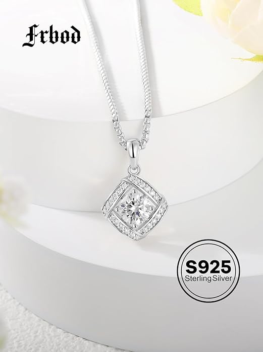 D Color 0.53ct/1.24ct/1.72ct/1.2ct Moissanite Necklace for Women Men, 925 Sterling Silver Chunky Circle/Triangle/Square Pendant, Birthday Christmas Valentines Jewelry, 16-20 Inch Box Chain Adjustable