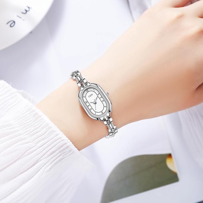 Women's Vintage Oval Watches Luxury Minimalism Bracelet Small Gold Tone Watch Ladies Analog Waterproof Watch Fashion Bangle Bracelet Dress Watch with Stainless Steel Band