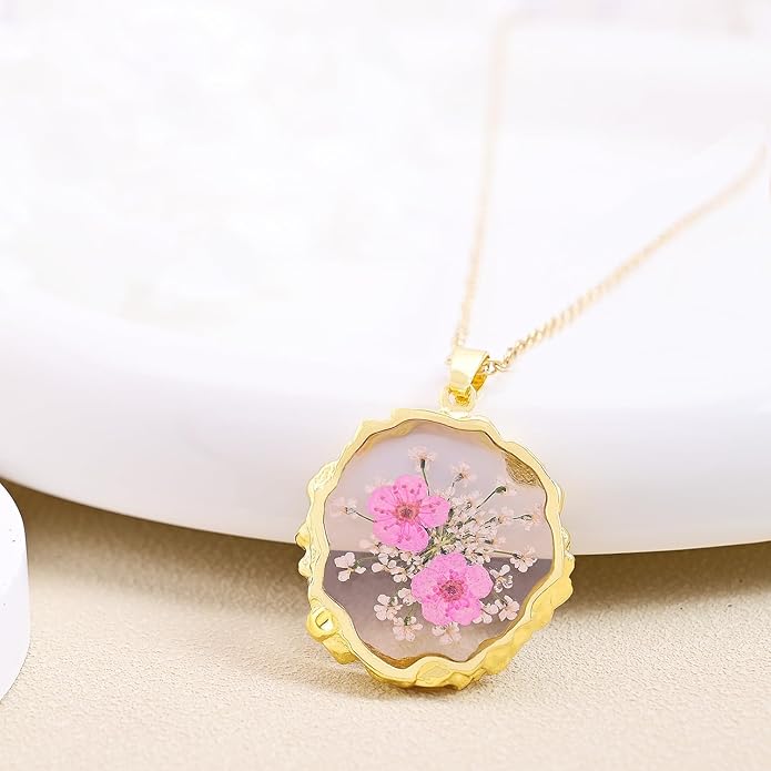 Birth Flower Necklaces for Women,1-12 Month Real Pressed Flower Necklace,Boho-Style Personalized Jewelry, Handmade Floral Pendant,Thoughtful Gift for Christmas,Birthday|18"