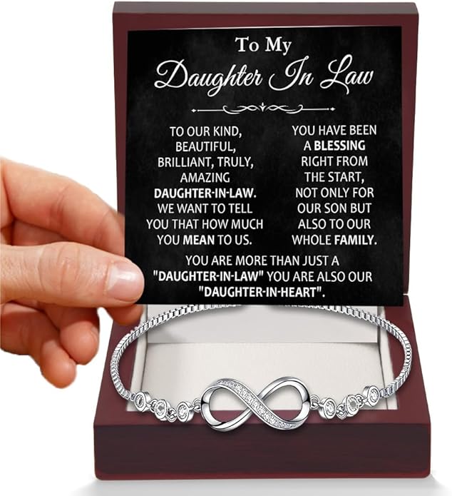 To My Beautiful Daughter In Law Bracelet From Mother-In-Law, Daughter In Law Birthday Gifts, Infinity Star Heart Bracelet For Her With Heartfelt Message Card & Elegant Box, Bonus Daughters Bracelets