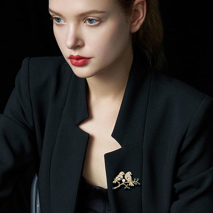 Animal Brooch for Women Girls 18k Gold Plated Animal Brooch Pin Rhinestone Animal Brooch Lapel Pin Jewelry Thanksgiving Day Birthday Wedding Gifts for Mom Wife