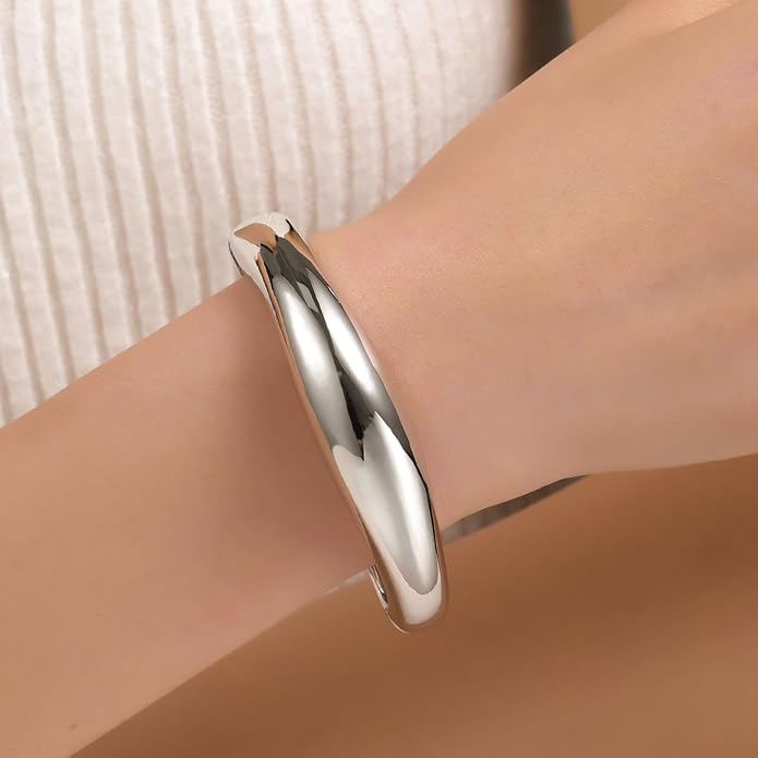 jokcde Chunky Gold/Silver Gold Cuff Bangle Bracelets for Women Trendy Hinged Cuff Open Wide Chunky Gold Bracelet Minimalist Bangle Jewelry Gift
