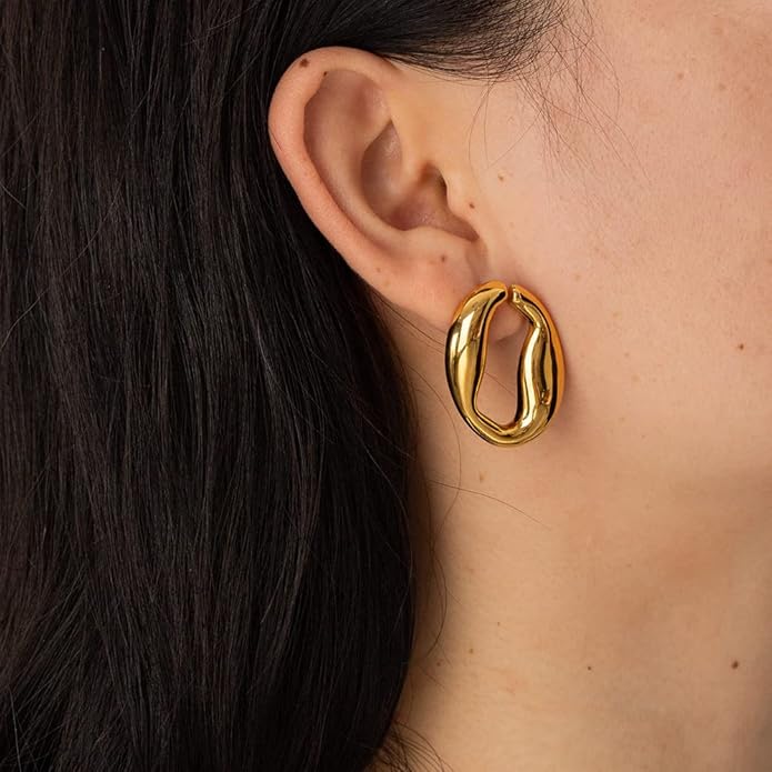 8YEARS Chunky Gold Hoop Earring for Women, 18K Gold Plated Lightweight Thick Hoops, Hypoallergenic Trendy Jewelry for Gift