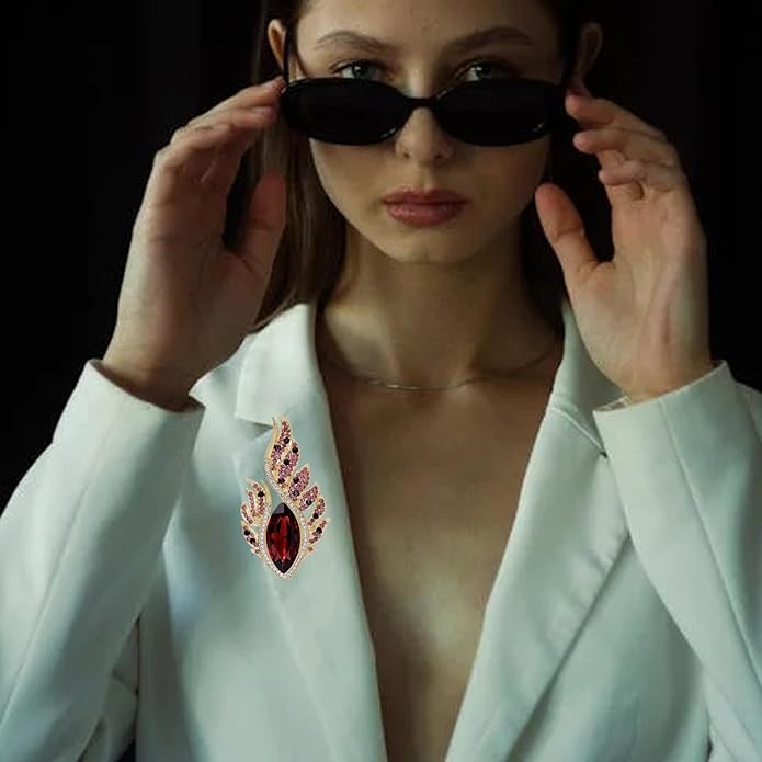 Rhinestone Feather Brooches for Women Men,Vintage Animal Peacock Pin Gold/Silver/Blue/ Crystal Diamond Lapel Pins Fashion Enamel Feather Leaf Brooch Elegant Dress Coat Pin Decor Wedding Christmas Birthday Jewelry