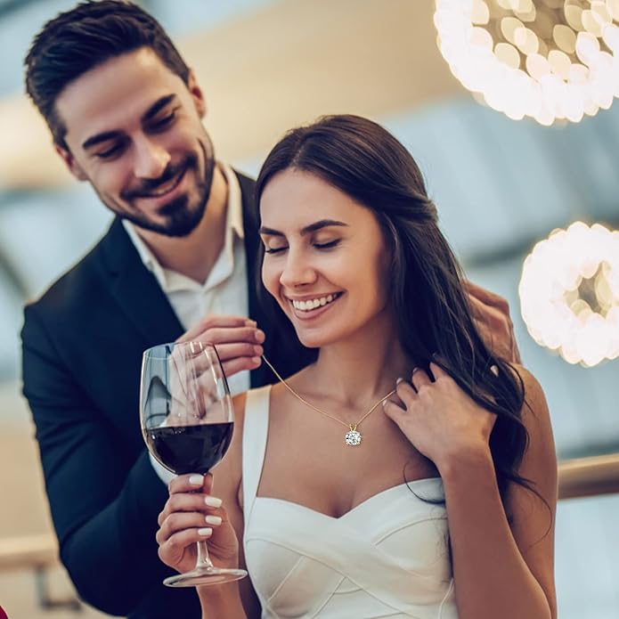 Moissanite Necklace for Women 0.1-12.0CT(3-15mm) Oval/Round Cut Moissanite Pendant 18k Gold Plated Sterling Silver Necklace D Color VVS1 Solitaire Pendant with 18+2 Inch Chain Jewelry for Mom/Wife