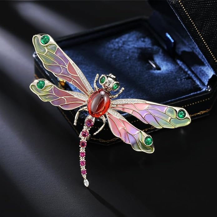 14K Gold Dynamic Dragonfly Brooch with Moissanite Wing Design, A Day-to-Night Transition Accessory, Suitable for Office and Dinner Parties