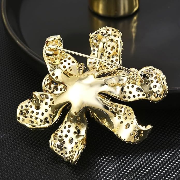 UNVAK Rhinestone Flower Brooch - Crystal Flower Pin for Women - Valentine's Day & Mother's Day Gift