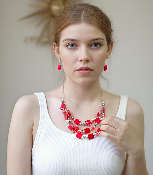 Layered Beaded Statement Necklaces for Women Square Shell Bead Collar Necklace and Earring Set Birthday Gifts Boho Jewelry Sets for Women