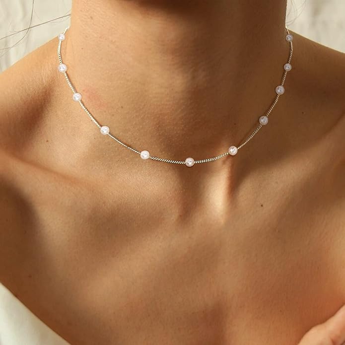 Gold Pearl Necklace for Women, 14K Gold Plated Layered Pearl Necklaces for Women Trendy Simple Herringbone Chain Pearl Necklace for Women Gold Jewelry Gifts