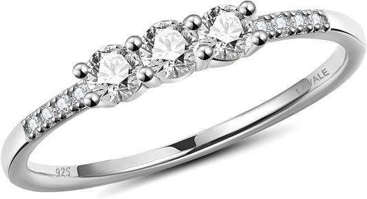 LAVALE Round Cut Moissanite Wedding Band for Women, Brilliant D Color VVS1 Clarity Classic Lab Created Diamond Solitaire Ring 18K White Yellow Rose Gold Vermeil 4 Claw Knife Edge Moissanite Rings