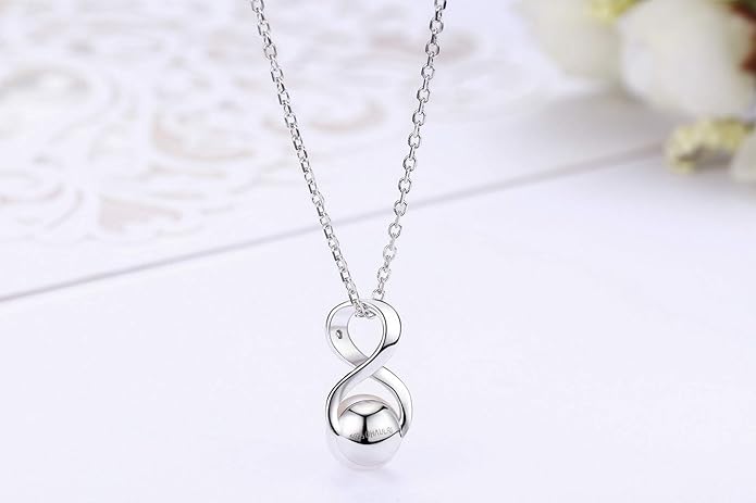 CHAULRI Premium Cultured Freshwater White Pearl Pendant Necklace 18K Gold Plated Sterling Silver gifts for Women for Her Wife Mom Daughter