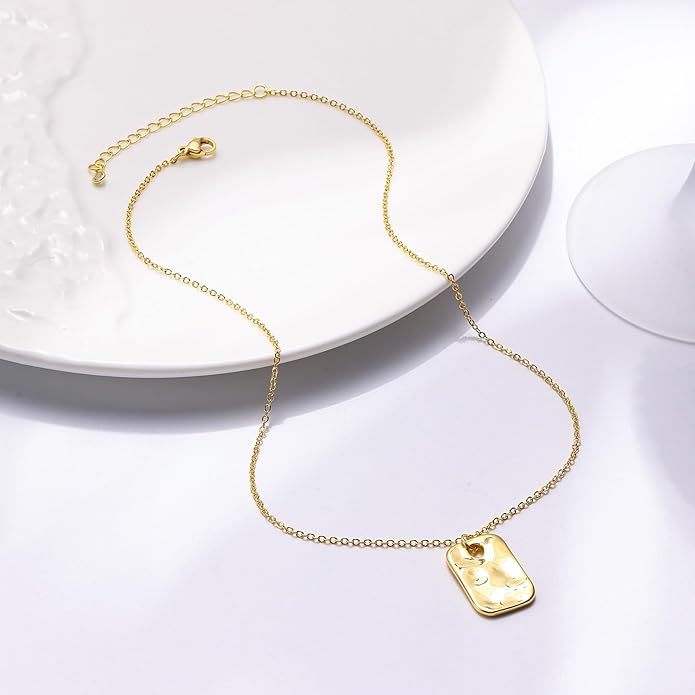 Gold Pendant Necklaces for Women, Gold Plated Pendant Necklace, Fashionable Hammered Pendant Necklaces Simple Multiple Shapes Necklace for Women Unique Gift