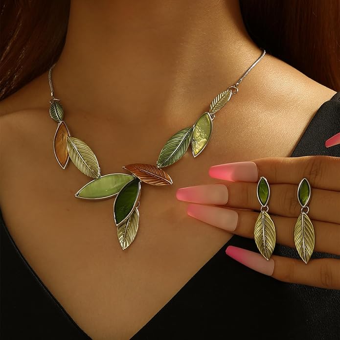 Vintage Chunky Statement Jewelry Set Retro Leaf Floral Geometric Bohemian Boho Bib Necklace Earring Set Fashion Costume Jewelry for Women Girls Wedding Party Prom Unique Gift