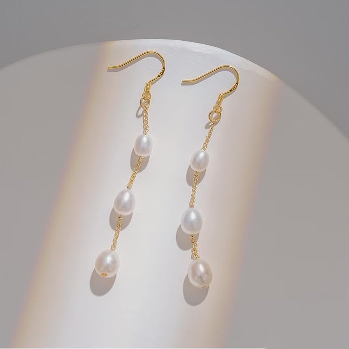 Long Pearl Earrings for Women 18K Gold Plated Hypoallergenic Lightweight Pearl Dangle Drop Earrings for Wedding Elegant Jewelry for Bridal Christmas Gift