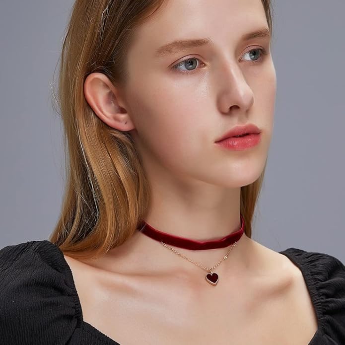 Black Choker Necklaces for Women 90s Red Black Velvet Choker Necklace Thick Thin Chocker Tube Heart Circle Choker Necklace Lace Tatto Collar Necklace Goth Choker Jewelry