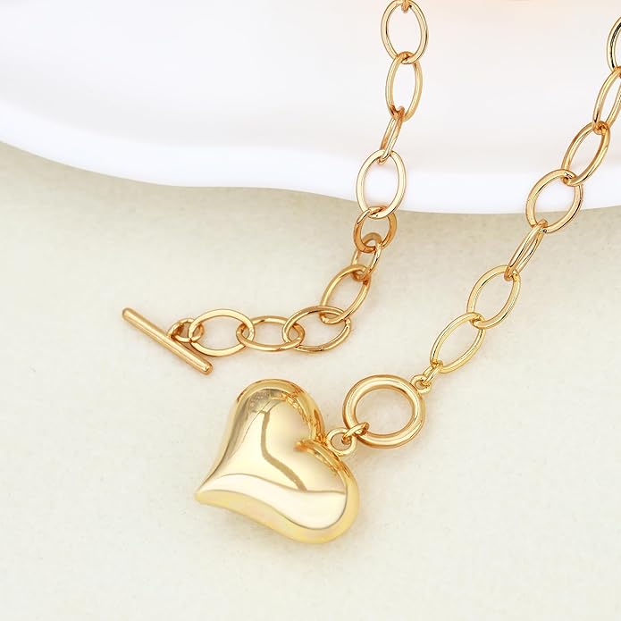 Chunky Gold Necklace for Women, 18K Waterproof Heart Necklace Statement Necklace Gold Charm Necklace Chunky Jewelry Paperclip Chain Choker Gift for Women