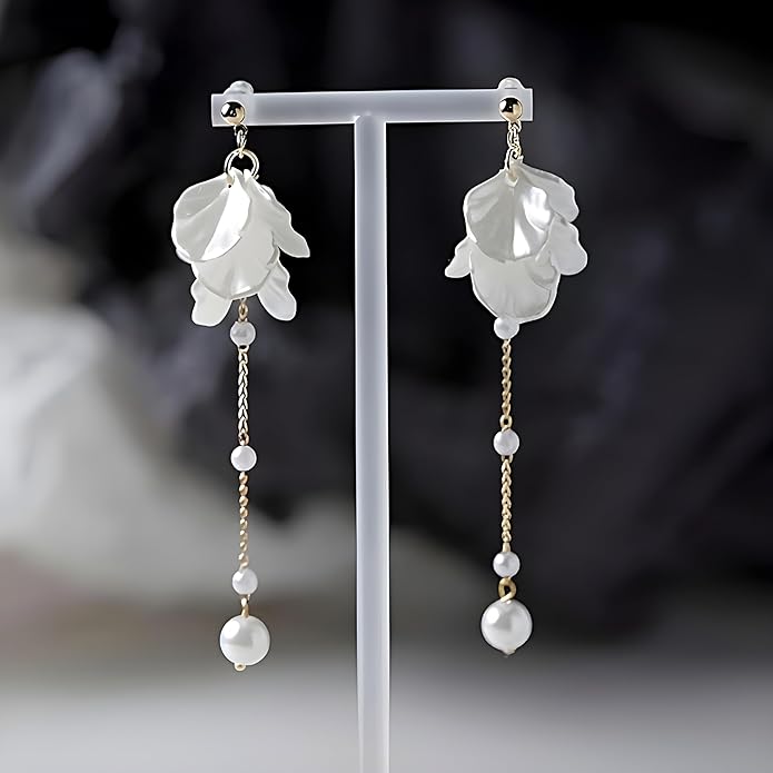 Seashell Pearl Flower Dangle Earrings for Women - Elegant Double Layer White Freshwater Pearl Bridal Jewelry, Lightweight Sparkly Golden Stud Drop Earrings for Wedding/Beach/Summer Party