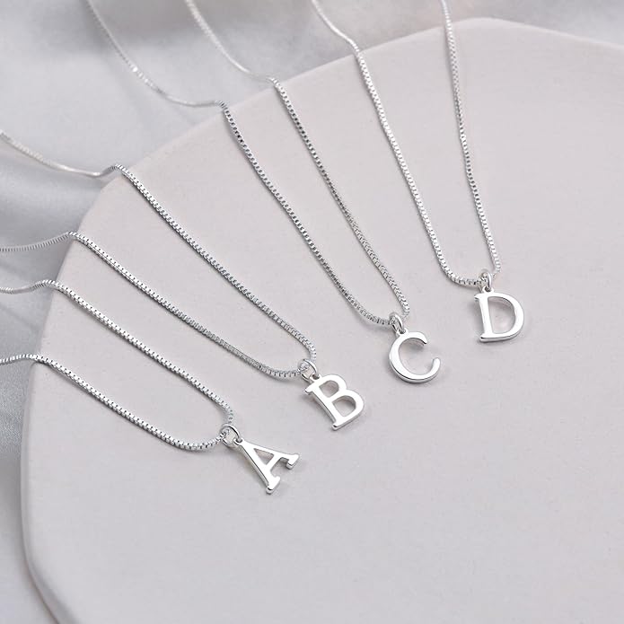 Foxgirl Gold Initial Necklaces for Women, Dainty Gold Letter Necklace Tiny A-Z Pendant Choker Necklace Trendy Cute Personalized Monogram Name Necklace Gold Jewelry Necklace for Women Gift