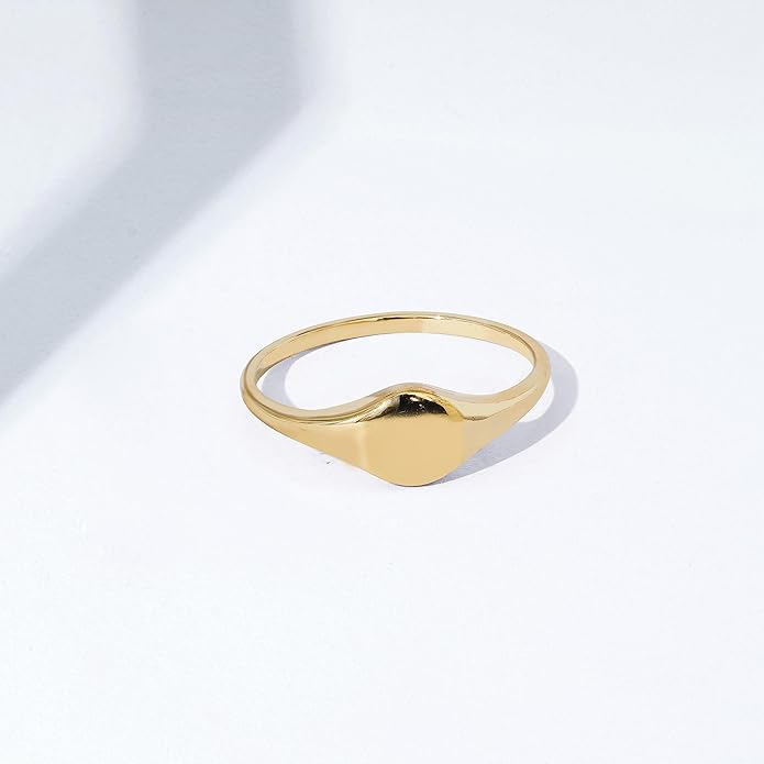 Amazon Essentials 14K Plated Sterling Silver Round Signet Ring