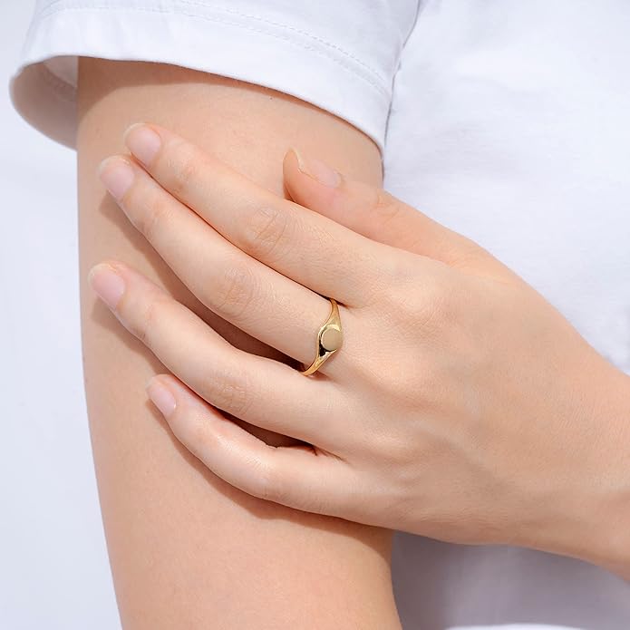 Amazon Essentials 14K Plated Sterling Silver Round Signet Ring