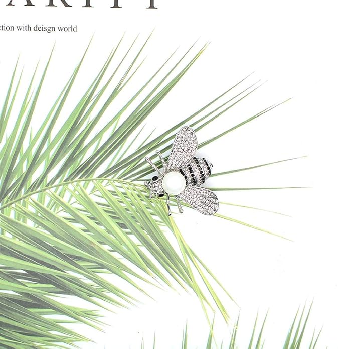 Honey Bee Brooches Crystal Insect Themed Bee Brooch Animal Fashion Shell Pearl Brooch Pin Gold Tone