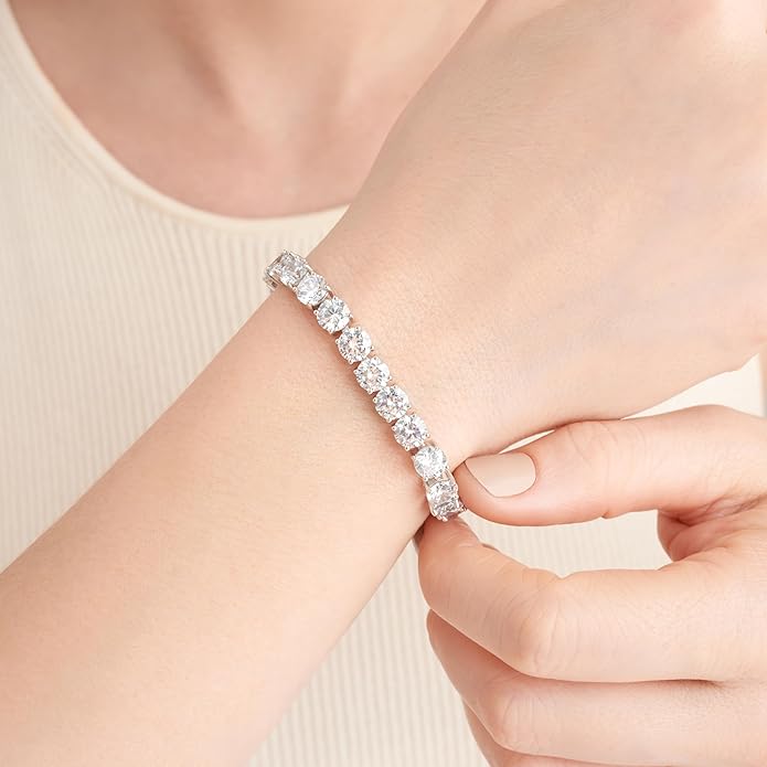 Amazon Essentials Plated Sterling Silver Round Cut Cubic Zirconia Tennis Bracelet