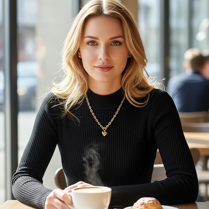 Heart Necklaces for Women Gold, Chunky Heart Necklace with Toggle Clasp Large Vintage Necklace Chunks Chain for Women Trendy Jewelry Christmas Gifts