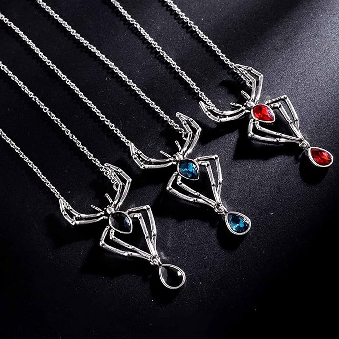 MIFYNN Vintage Gothic Spider Necklace Halloween Crystal Spider Pendant Necklace Punk Style Reptile Animal Jewelry for Woman