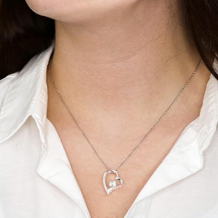 Larvincy To My Daughter Necklace From Dad With Heartfelt Message & Elegant Box, Gifts For Daughter From Father, Beautiful Jewelry Gift From Love Daddy On Graduation, Birthday, Wedding, Christmas