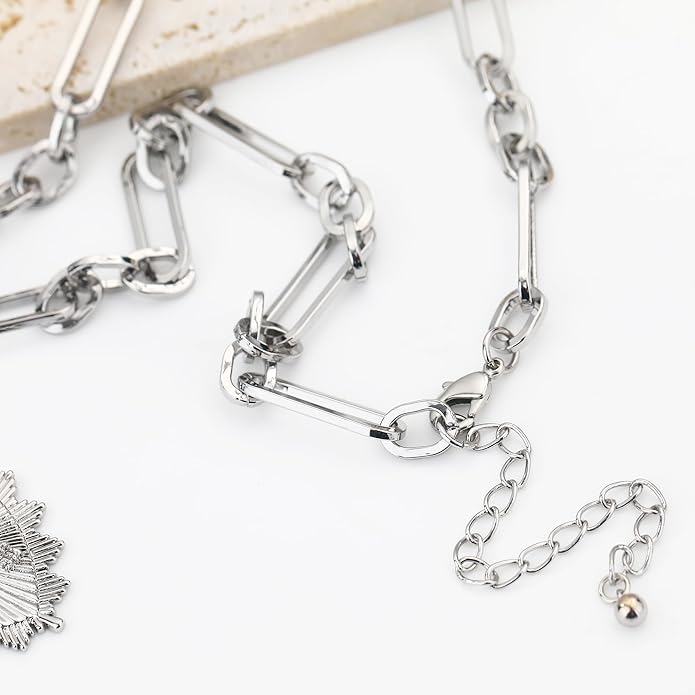 Chunky Gold Necklace for Women, 18K Waterproof Heart Necklace Statement Necklace Gold Charm Necklace Chunky Jewelry Paperclip Chain Choker Gift for Women