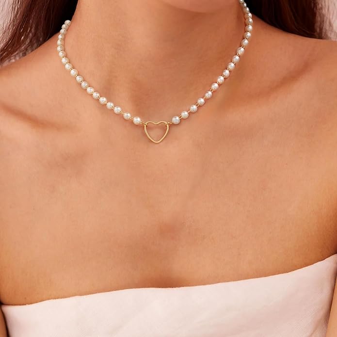Tewiky Cute Heart Necklace Tiny 14k Gold Heart Pendant Choker Necklaces Small Gold Love Open Heart Chain Necklace for Women Dainty Gold Necklace Gifts for Her