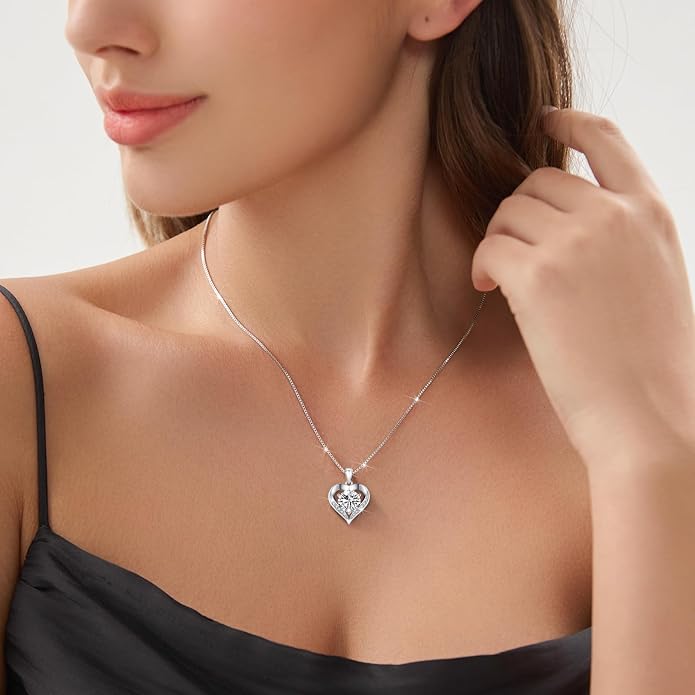 Moissanite Necklace for Women, 1-3 Carat Heart Necklace Engraved with 'I LOVE YOU', Birthday Gift for Wife, Anniversary Present for Wife Women, Jewelry Gifts for Christmas Valentine's Day