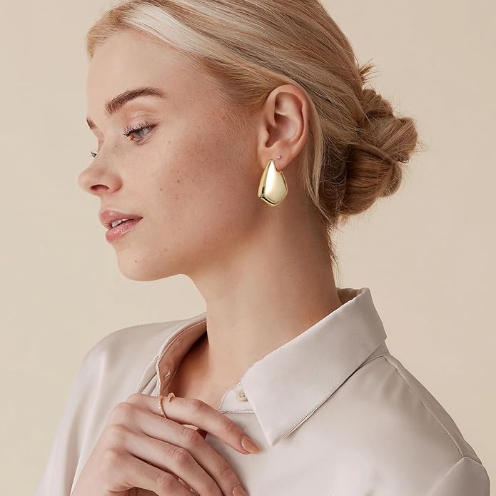 8YEARS Chunky Gold Hoop Earring for Women, 18K Gold Plated Lightweight Thick Hoops, Hypoallergenic Trendy Jewelry for Gift