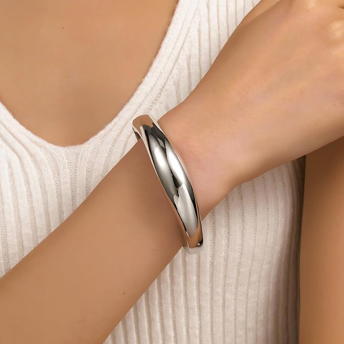 jokcde Chunky Gold/Silver Gold Cuff Bangle Bracelets for Women Trendy Hinged Cuff Open Wide Chunky Gold Bracelet Minimalist Bangle Jewelry Gift