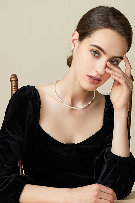 BABEYOND Round Imitation Pearl Necklace Wedding Pearl Necklace for Brides