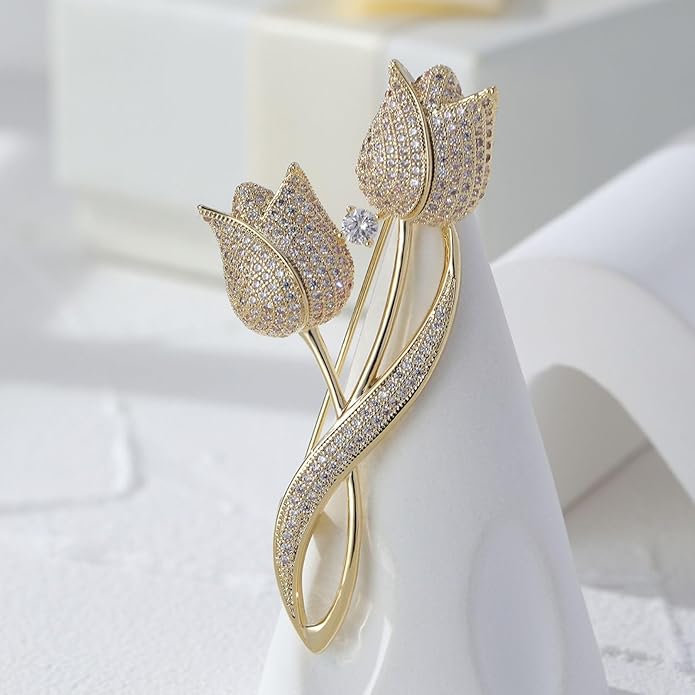 Fashion Flower Brooches for Women Rhinestone Flower Brooches Pins 18k Gold Plated Lapel Pins Jewelry for Girlfriend Wife