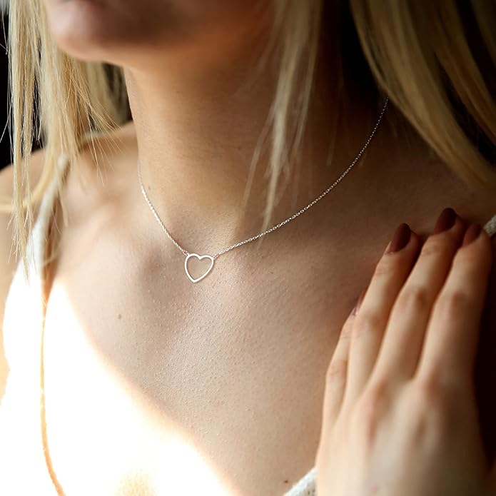 Tewiky Cute Heart Necklace Tiny 14k Gold Heart Pendant Choker Necklaces Small Gold Love Open Heart Chain Necklace for Women Dainty Gold Necklace Gifts for Her